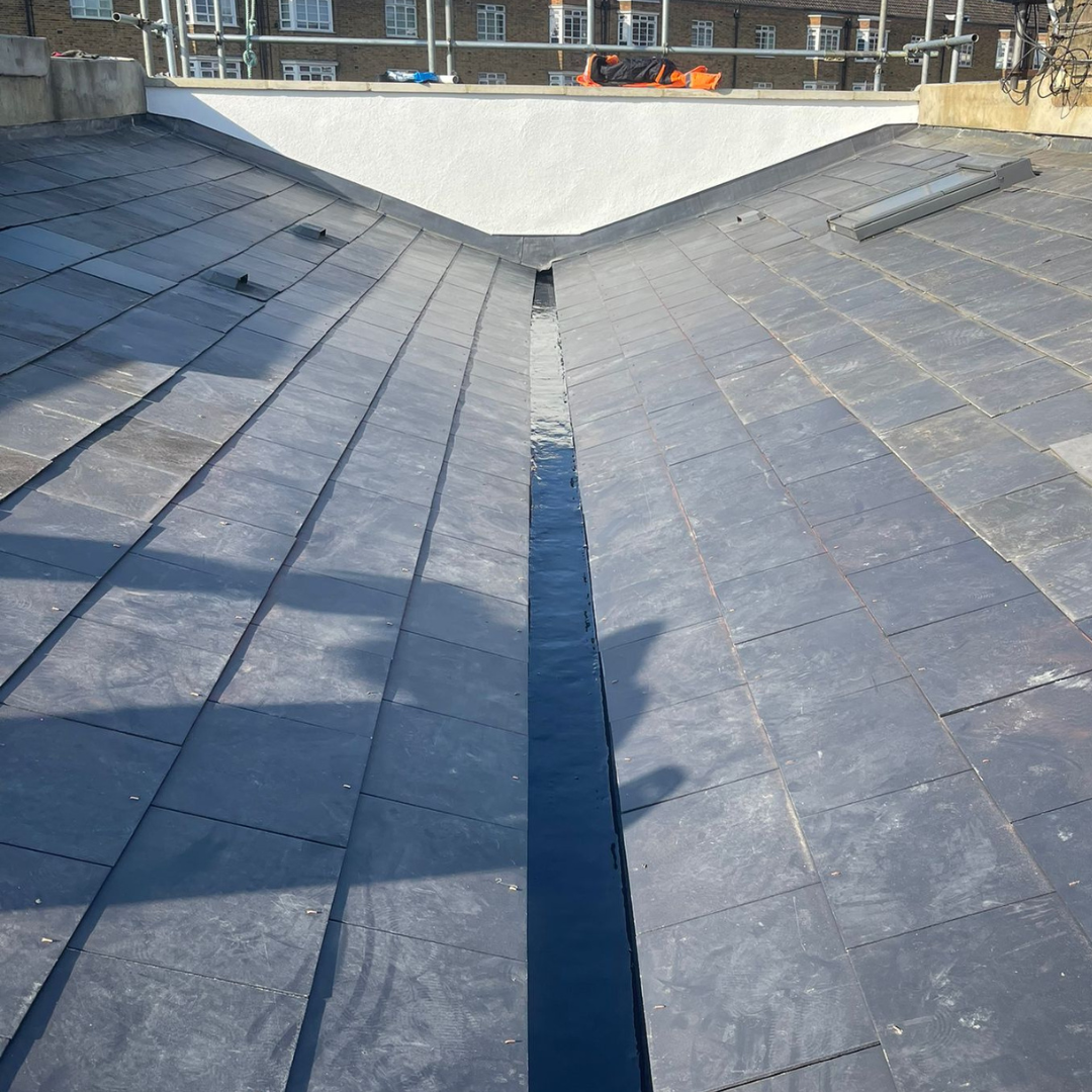 Traditional butterfly slate roof by BARL Roofing serving Islington N1